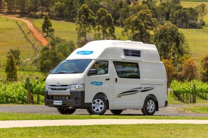 Driving around with Cheapa Endeavour HiTop 4 Berth Campervan