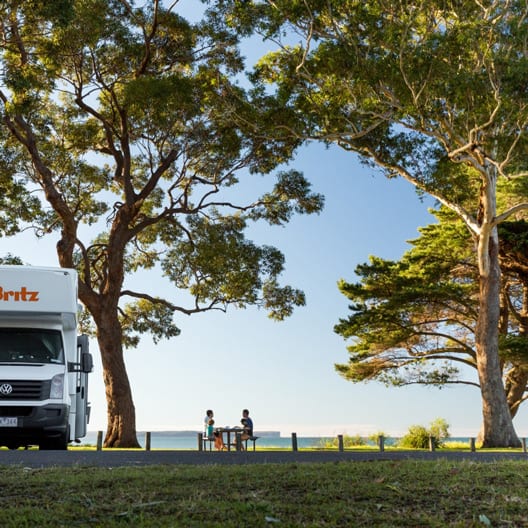 campervan ire melbourne motorhome tress