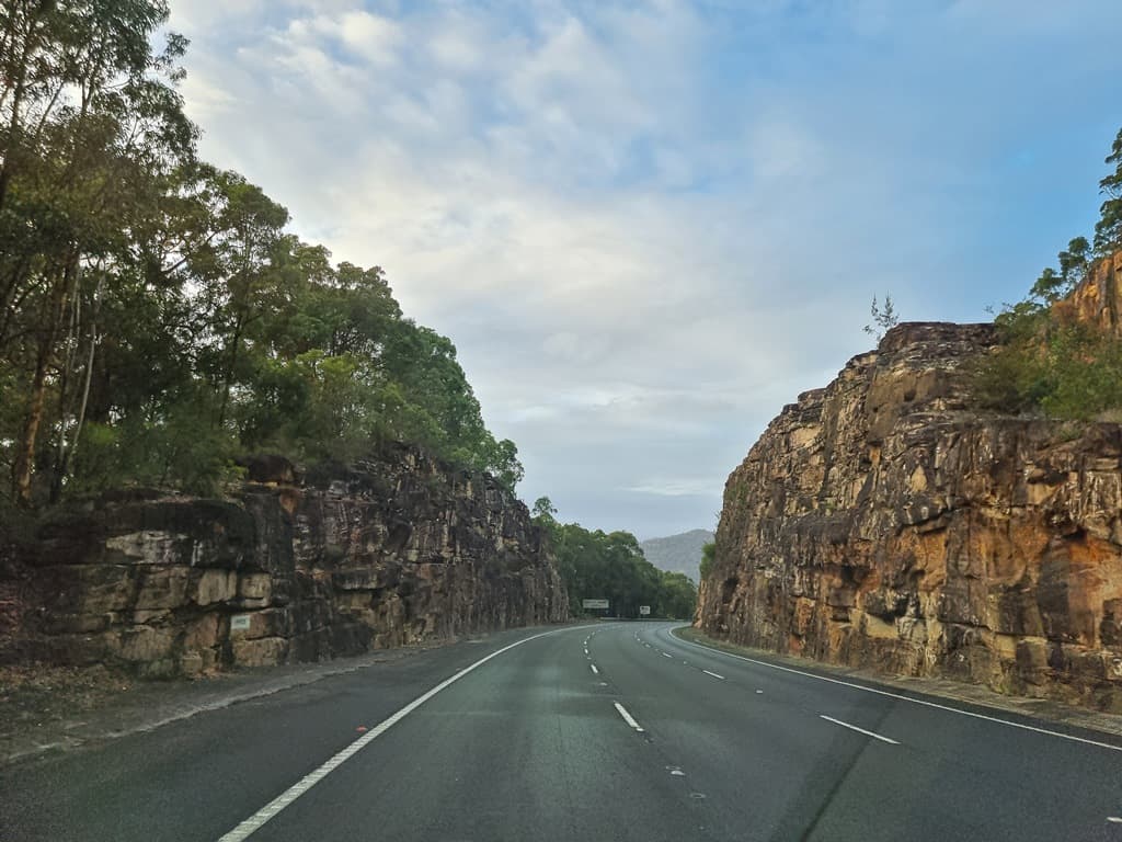 road in Victorian Highlands