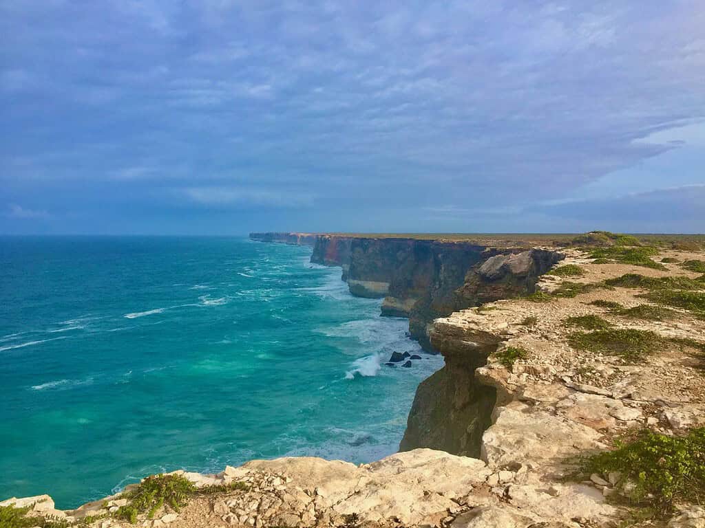 Bunda Cliffs dropping into the Southern Ocean along the Great Australian Bight on the Nullarbor